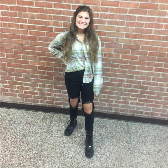 Meet your Posher, Dev. - Picture 8 of 8